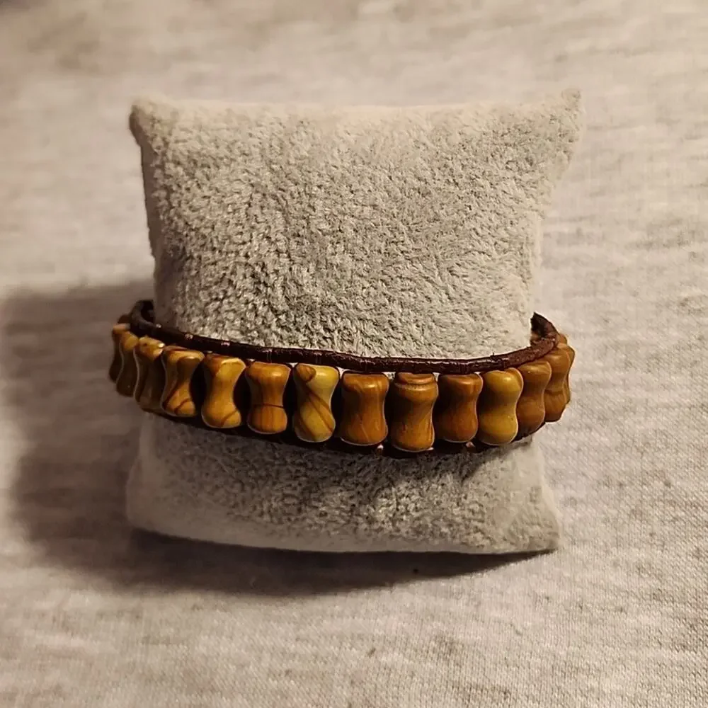 Men's Bracelet with Buffalo Button